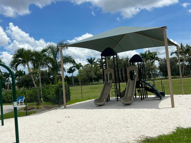 6407 Breckenridge Circle, Lake Worth, FL 33467
