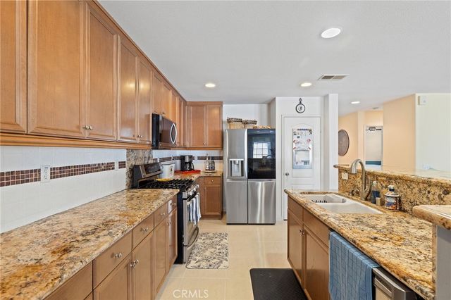 14392 Smith River Road, Eastvale, CA 92880