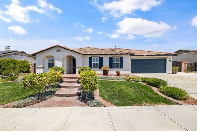 14392 Smith River Road, Eastvale, CA 92880