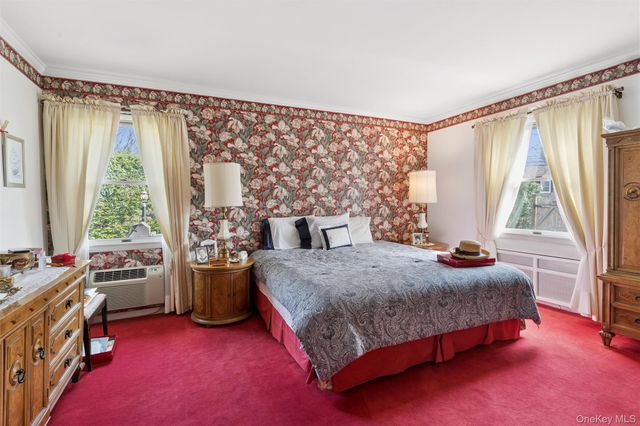 65 Drohan Street, Huntington, NY 11743