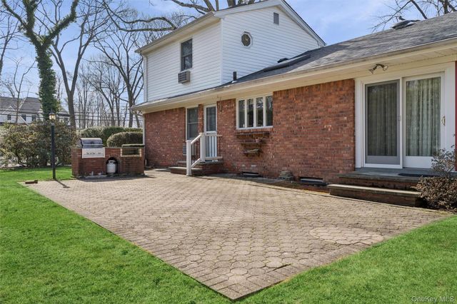 65 Drohan Street, Huntington, NY 11743