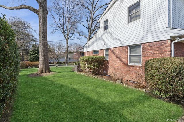 65 Drohan Street, Huntington, NY 11743