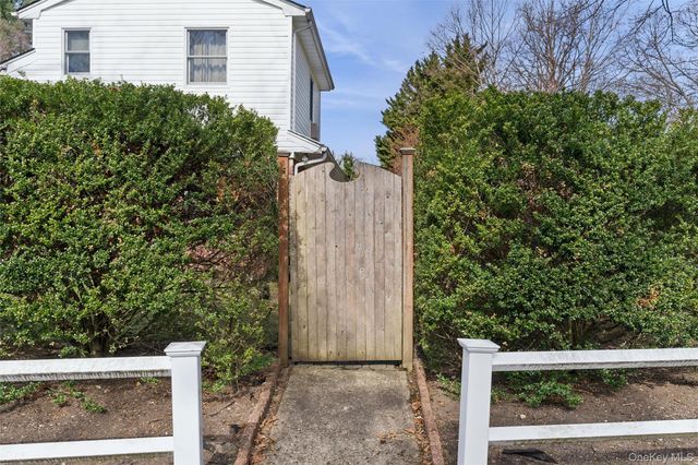 65 Drohan Street, Huntington, NY 11743