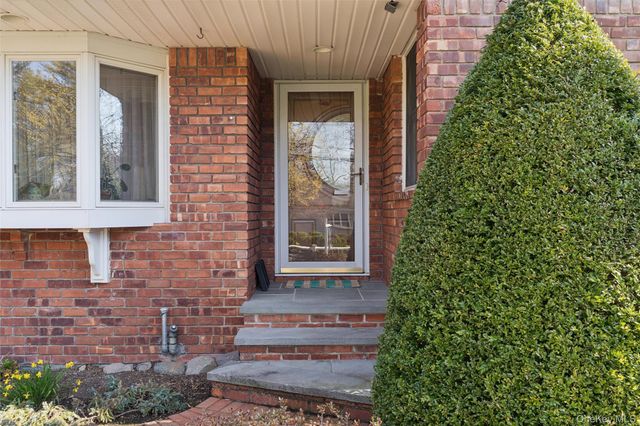 65 Drohan Street, Huntington, NY 11743