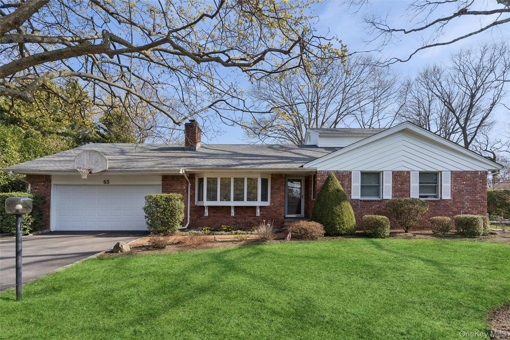 65 Drohan Street, Huntington, NY 11743