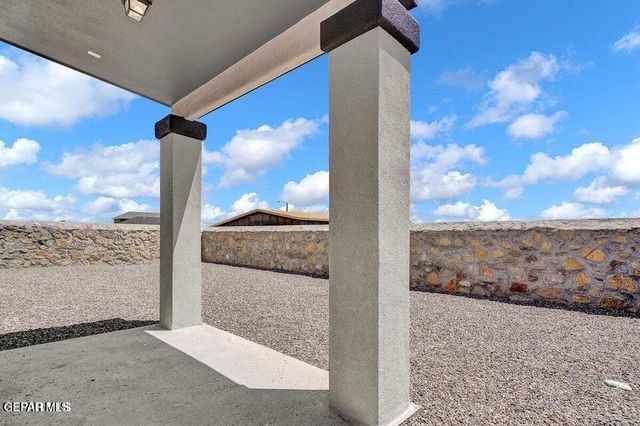 12438 Fill Ball Street, El Paso, TX 79928