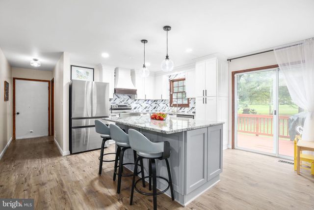 2022 BUOY DR, Stafford, VA 22554