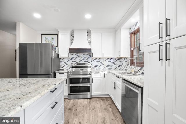 2022 BUOY DR, Stafford, VA 22554