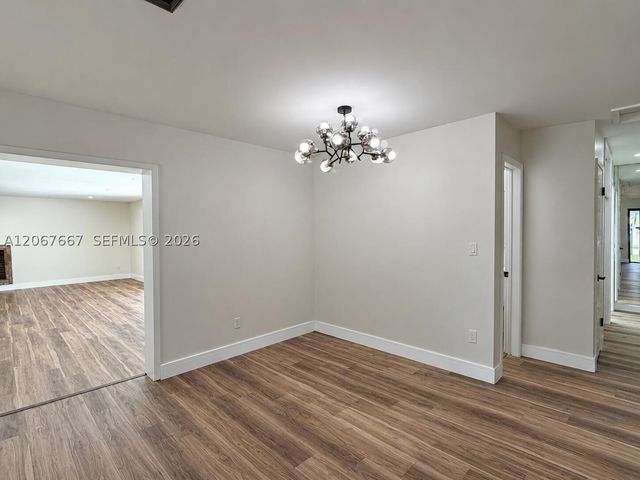 3431 NE 8th Ave, Oakland Park, FL 33334