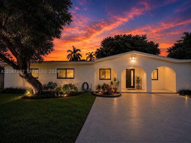 3431 NE 8th Ave, Oakland Park, FL 33334