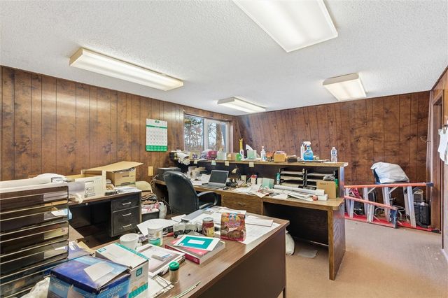 107 W Apple Blossom Avenue, Lowell, AR 72745