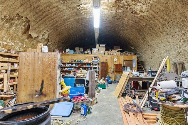 107 W Apple Blossom Avenue, Lowell, AR 72745