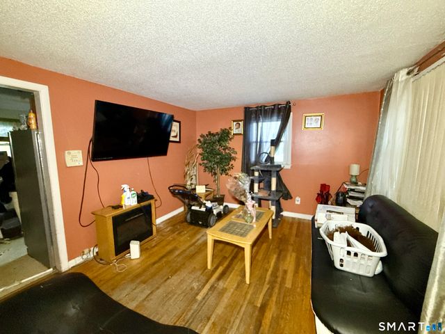 66 Charlotte Street, Hartford, CT 06120