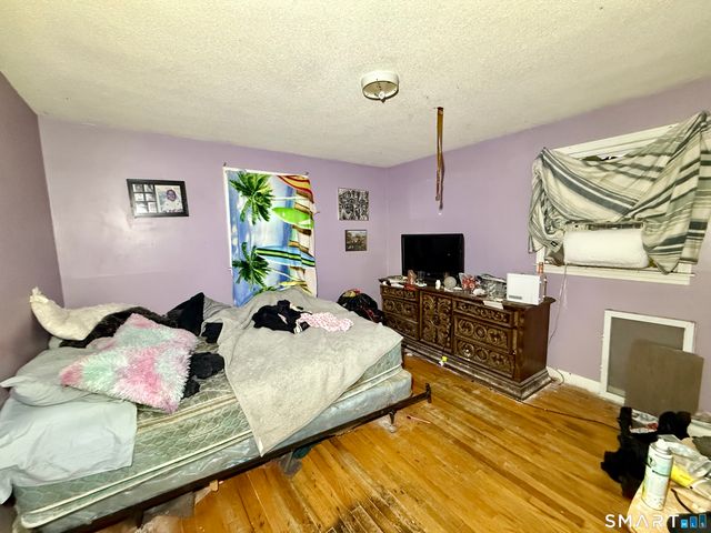 66 Charlotte Street, Hartford, CT 06120