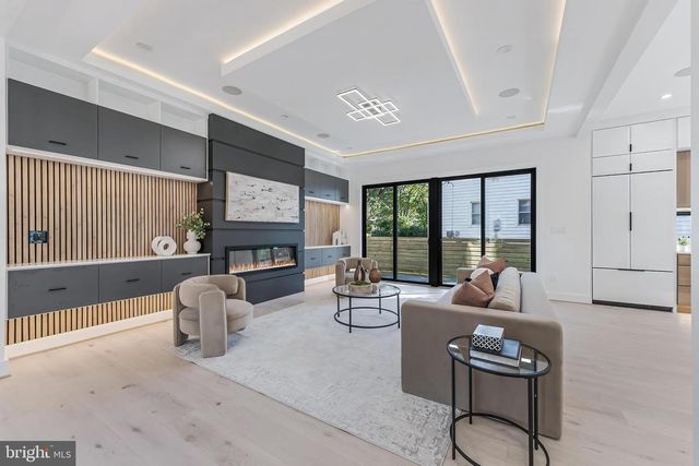 3215 COFER RD, Falls Church, VA 22042