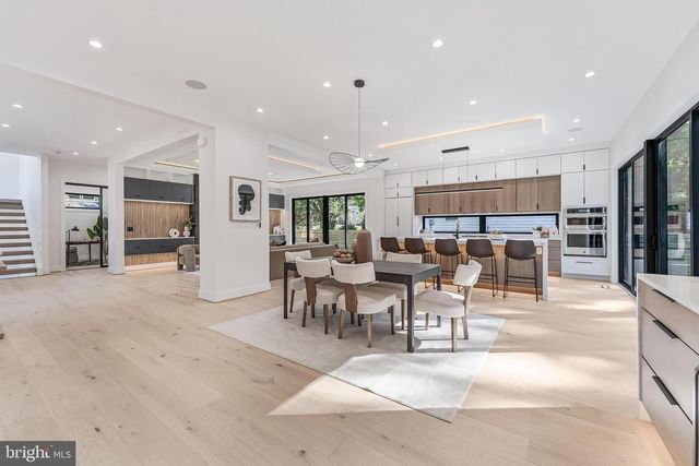 3215 COFER RD, Falls Church, VA 22042