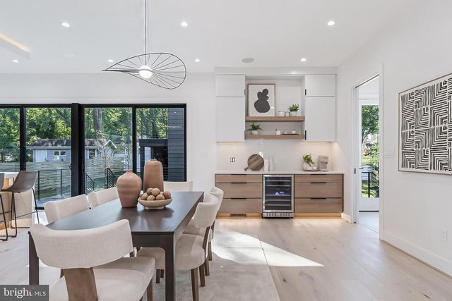 3215 COFER RD, Falls Church, VA 22042