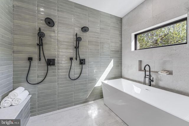 3215 COFER RD, Falls Church, VA 22042