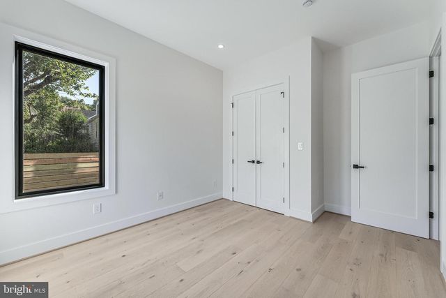 3215 COFER RD, Falls Church, VA 22042