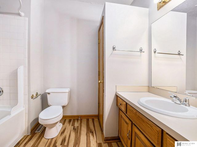 3427 Faye Drive, Bellevue, NE 68005