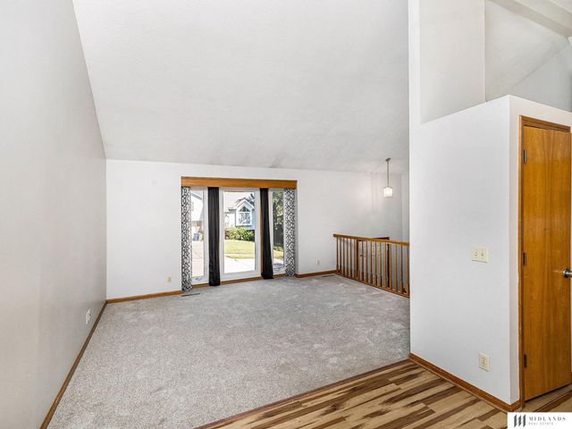 3427 Faye Drive, Bellevue, NE 68005