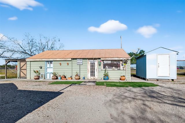 2900 W Highway 6, Alvin, TX 77511