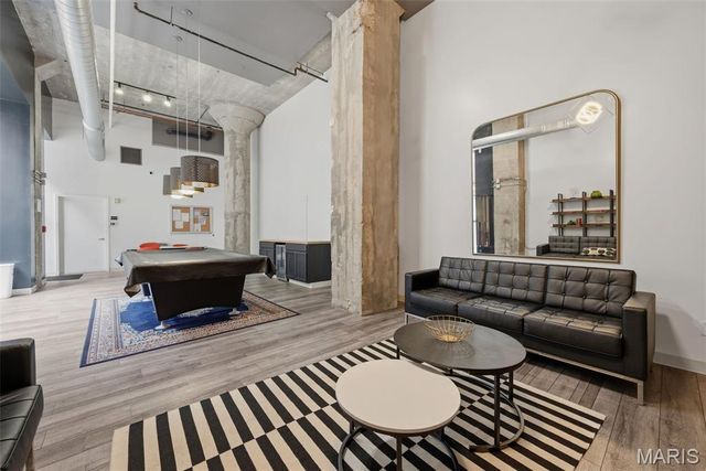 1511 Locust Street 805, St Louis, MO 63103