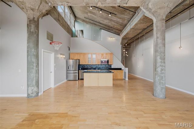 1511 Locust Street 805, St Louis, MO 63103
