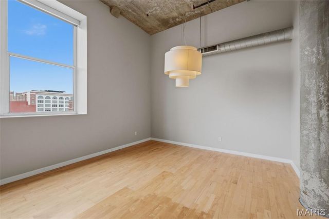 1511 Locust Street 805, St Louis, MO 63103