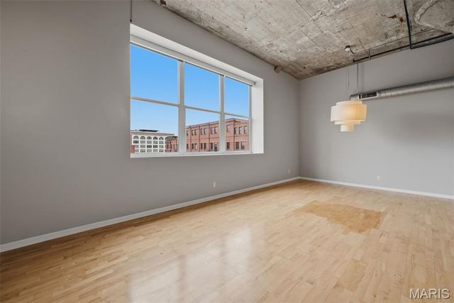 1511 Locust Street 805, St Louis, MO 63103
