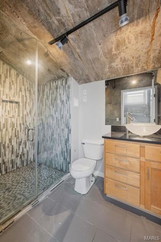 1511 Locust Street 805, St Louis, MO 63103