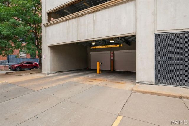 1511 Locust Street 805, St Louis, MO 63103