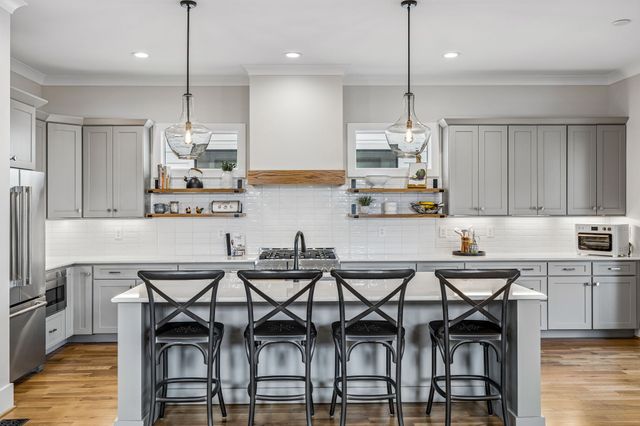 939 Woodmont Blvd, Nashville, TN 37204