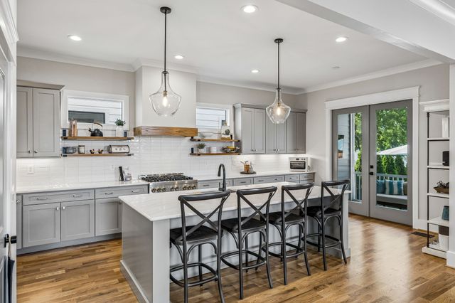 939 Woodmont Blvd, Nashville, TN 37204