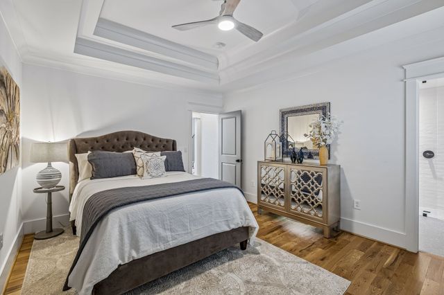 939 Woodmont Blvd, Nashville, TN 37204