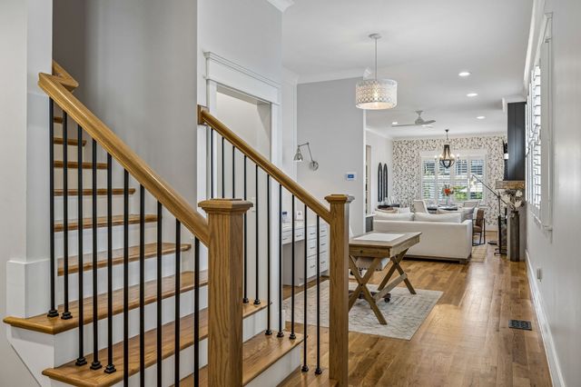 939 Woodmont Blvd, Nashville, TN 37204