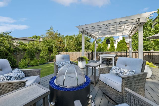 939 Woodmont Blvd, Nashville, TN 37204
