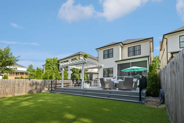 939 Woodmont Blvd, Nashville, TN 37204