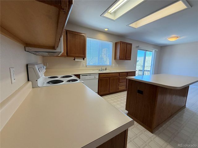 3210 S Biscay Way, Aurora, CO 80013