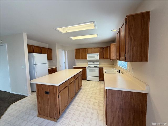 3210 S Biscay Way, Aurora, CO 80013