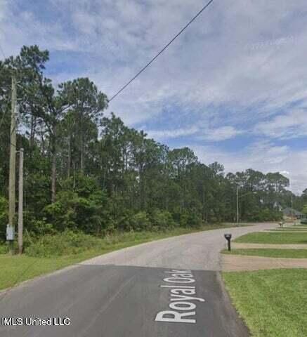 000 Royal Oak Boulevard, Pass Christian, MS 39571