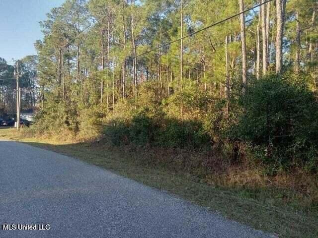 000 Royal Oak Boulevard, Pass Christian, MS 39571