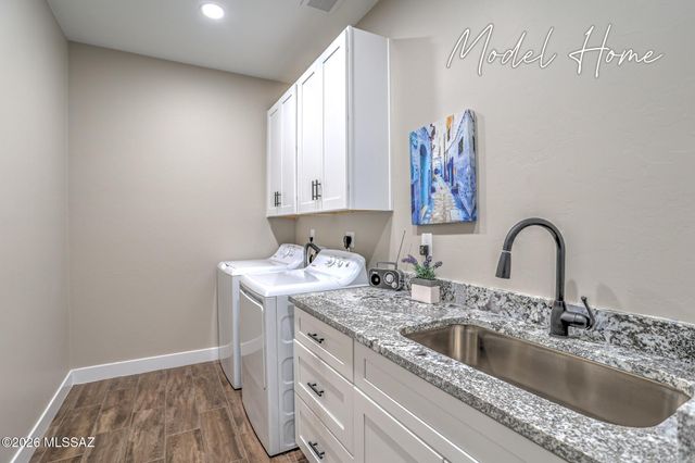256 S Richmond Drive, Vail, AZ 85641