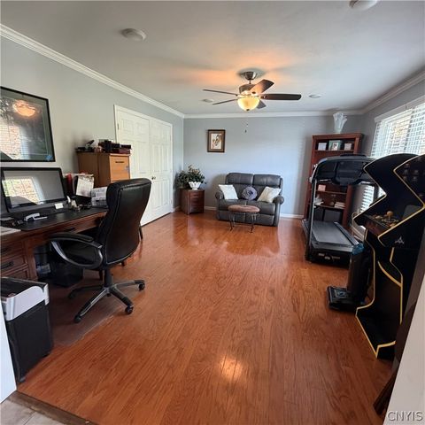 9525 Woodlawn Drive, Cicero, NY 13029
