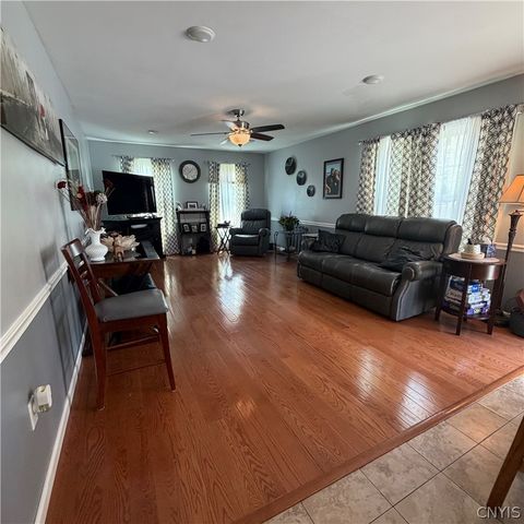 9525 Woodlawn Drive, Cicero, NY 13029