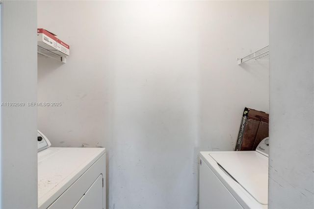 14355 SW 11th St 2604, Pembroke Pines, FL 33027