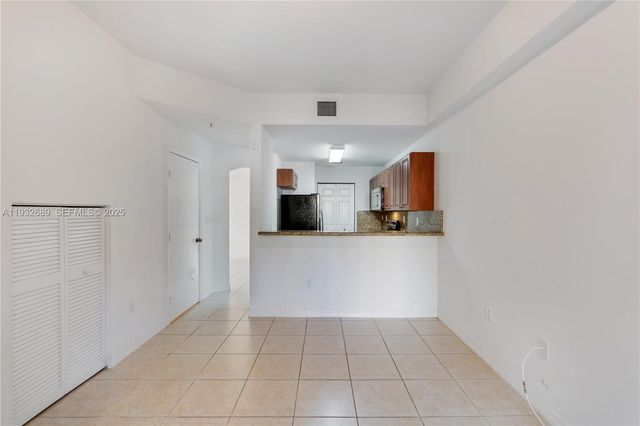 14355 SW 11th St 2604, Pembroke Pines, FL 33027