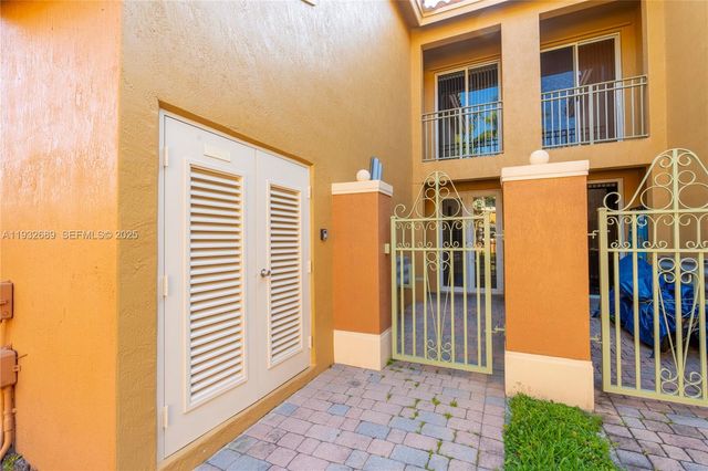 14355 SW 11th St 2604, Pembroke Pines, FL 33027