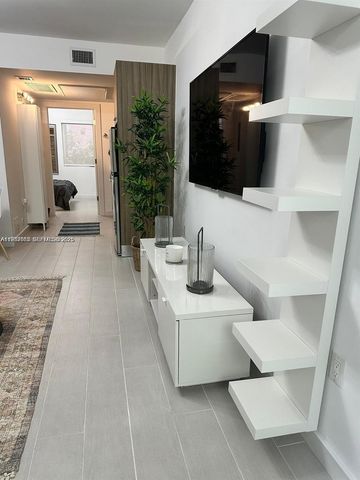 740 Meridian Ave 13, Miami Beach, FL 33139