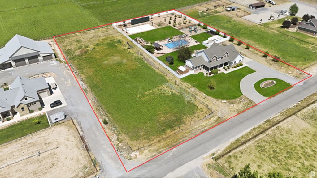 Image 2 of property listing at 70 W 1790 N, Genola, UT 84655